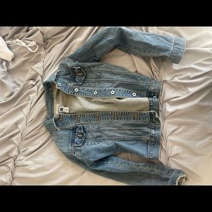 Medium wash jean jacket